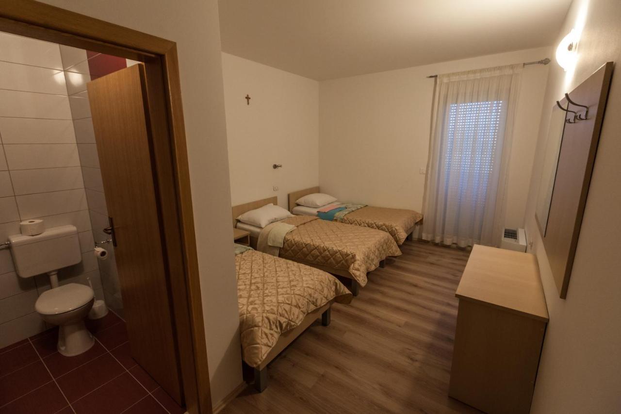 Hotel Ivankovic Medjugorje Bilik gambar